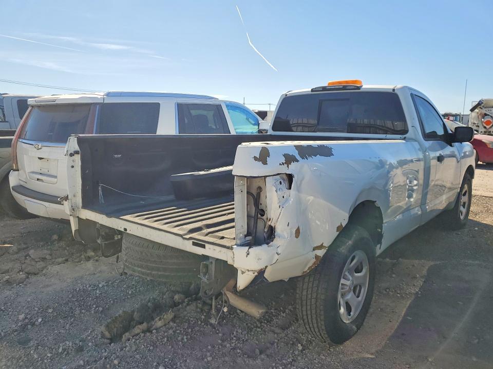 2018 Nissan Titan s