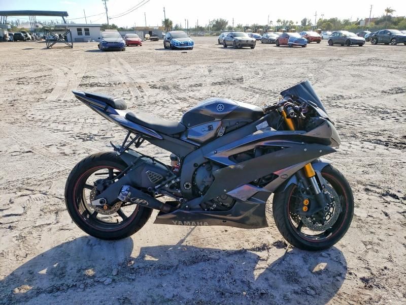2007 Yamaha YZFR6 L