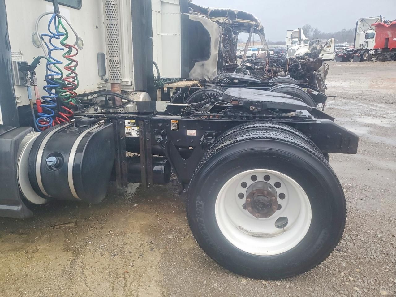 2016 Kenworth T680 Semi Truck