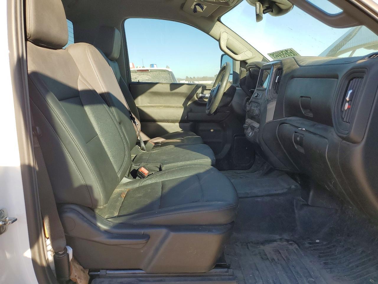 2025 Chevrolet Silverado K3500