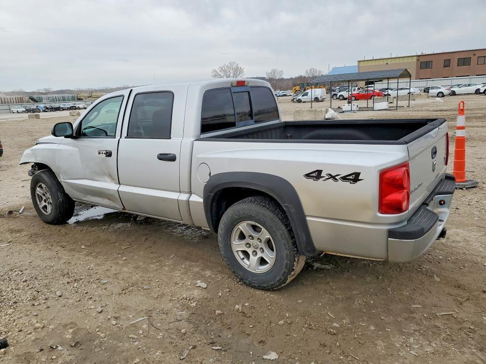 2005 Dodge Dakota Quad Laramie