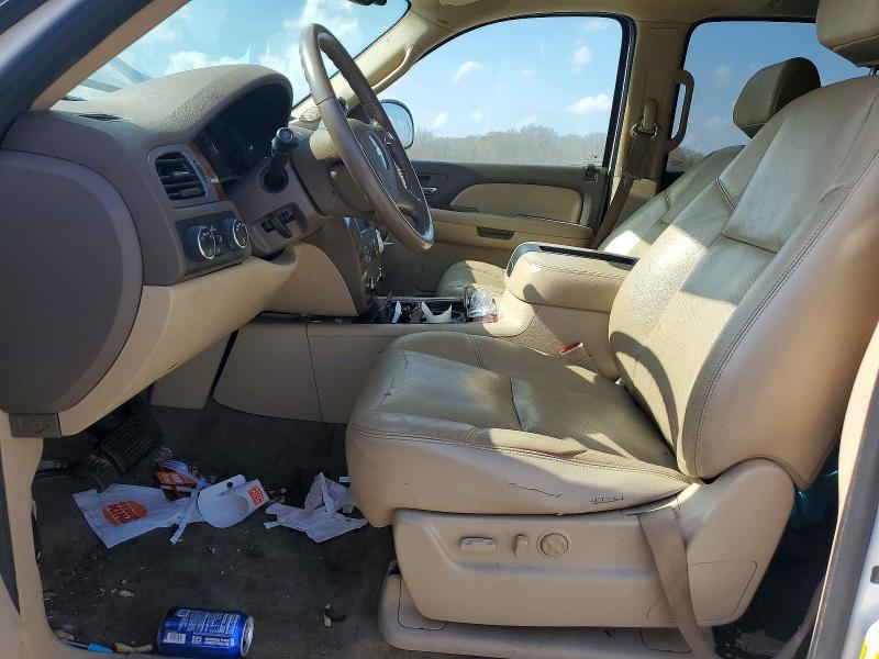2009 Chevrolet Suburban K1500 ltz