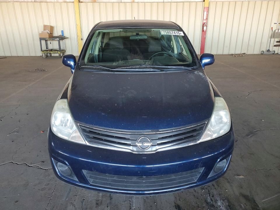 2011 Nissan Versa s