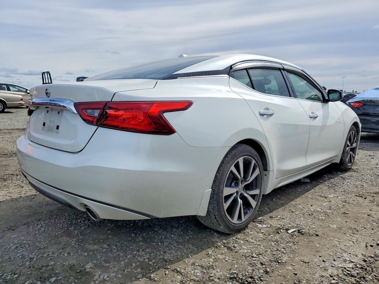 2017 Niss Maxima 3.5s