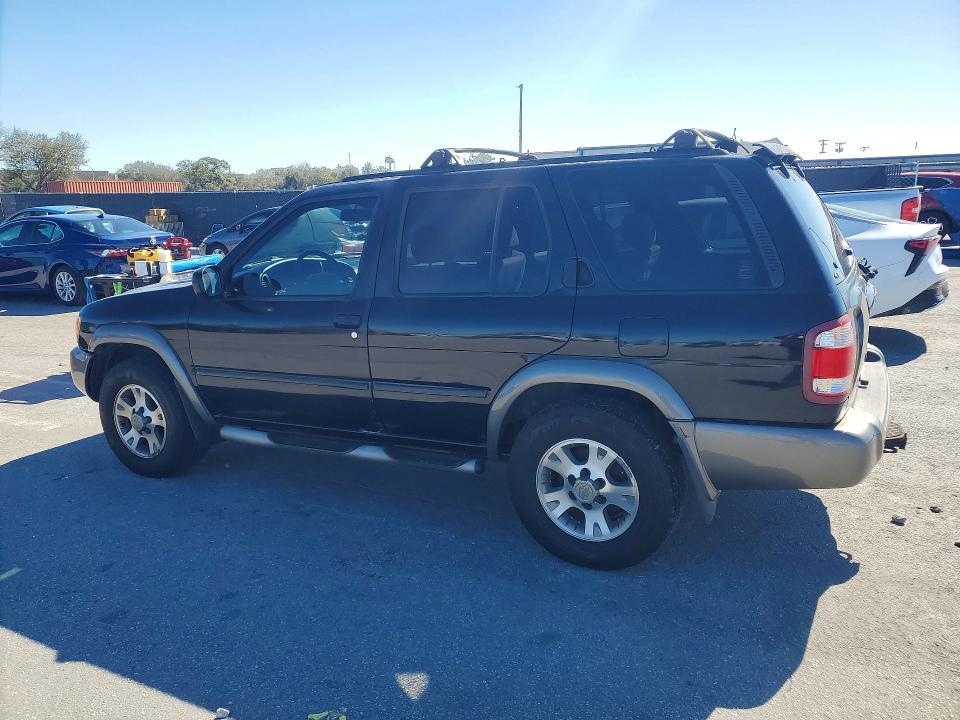 2001 Nissan Pathfinder le