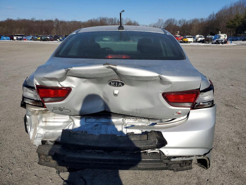 2018 KIA Rio lx