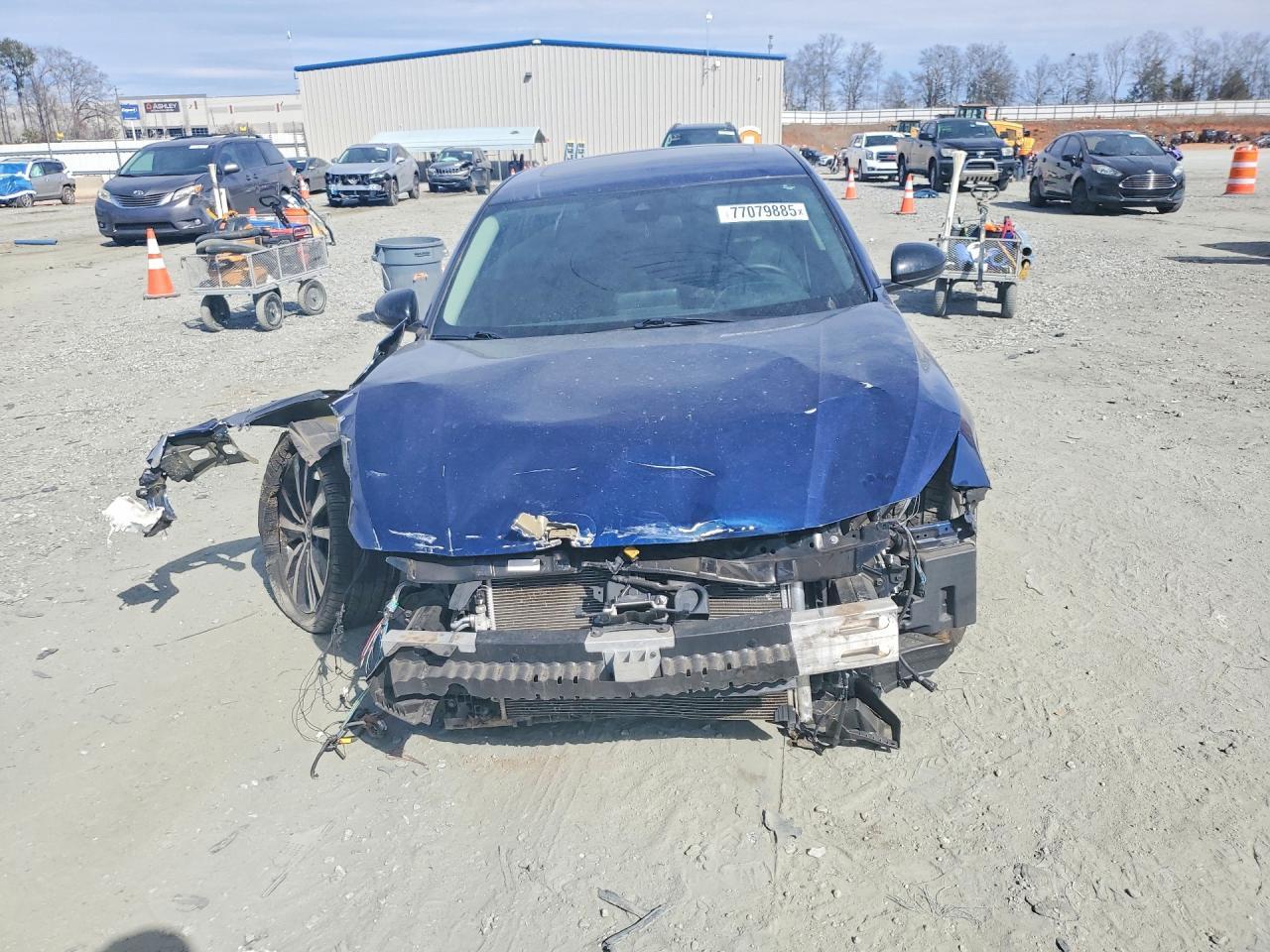2021 Niss Altima sr