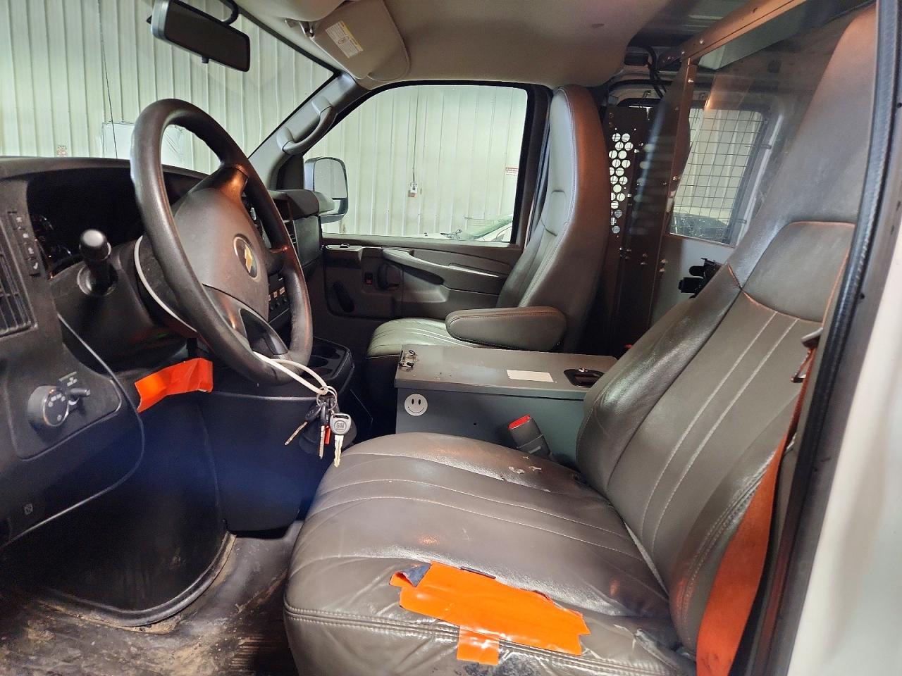 2013 Chevrolet Express 2500 Cargo Utility / Service Van