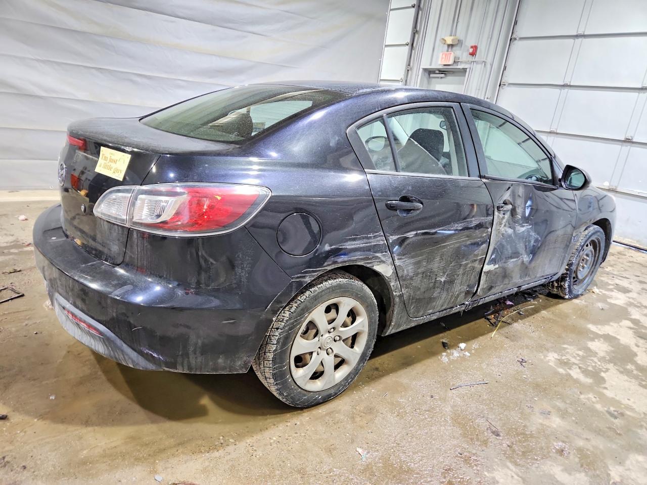2011 Mazda 3 I