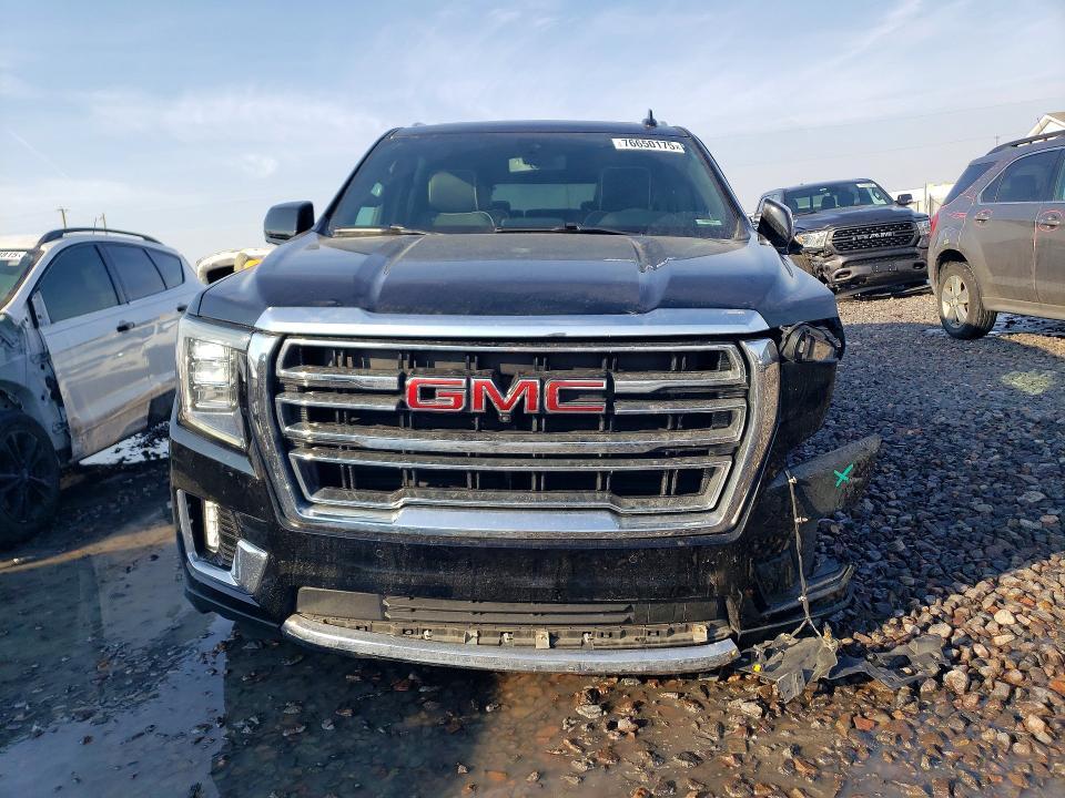 2022 GMC Yukon xl K1500 slt