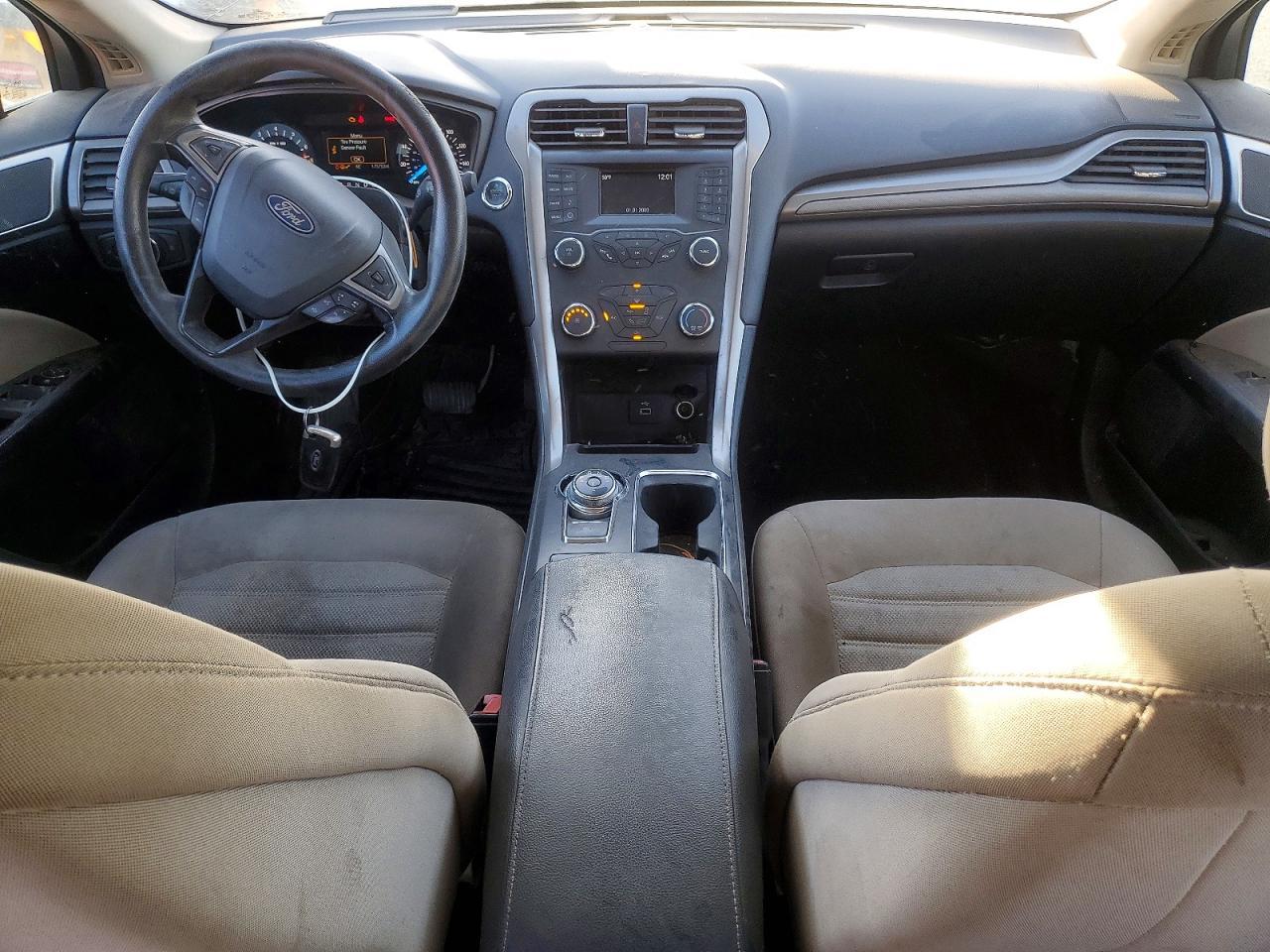 2019 Ford Fusion s
