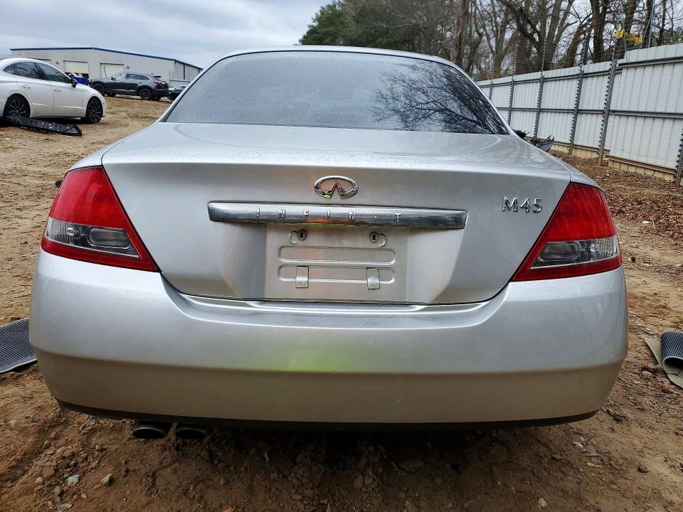 2003 Infinity M45