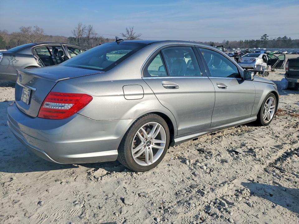 2012 Mercedes-Benz C 250