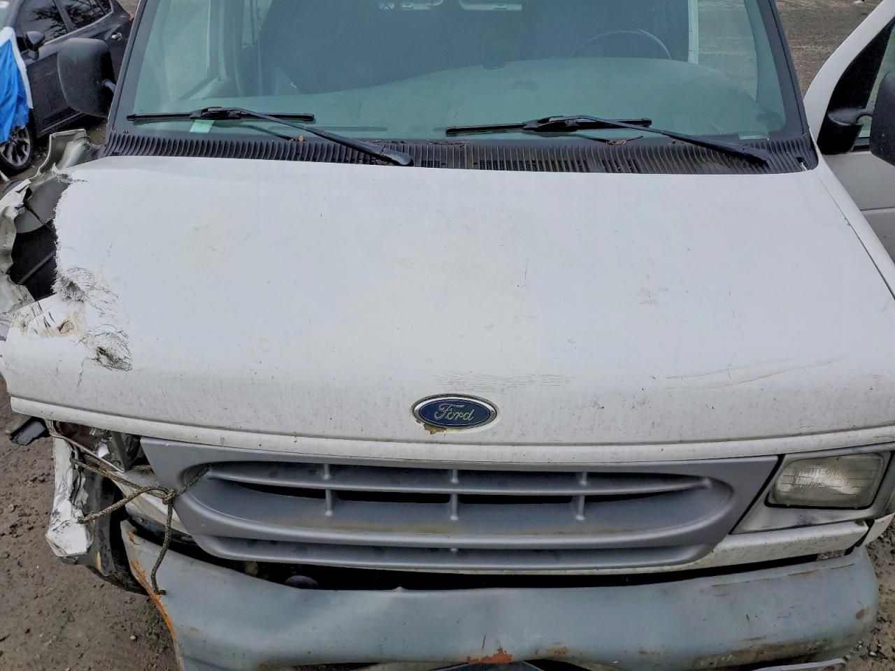 1999 Ford E250 Utility / Service Van