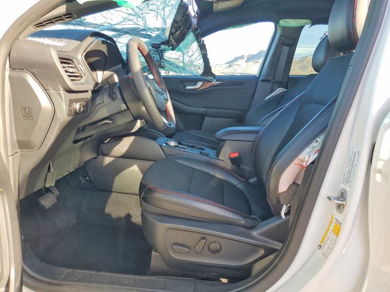 2026 Ford Escape st Line