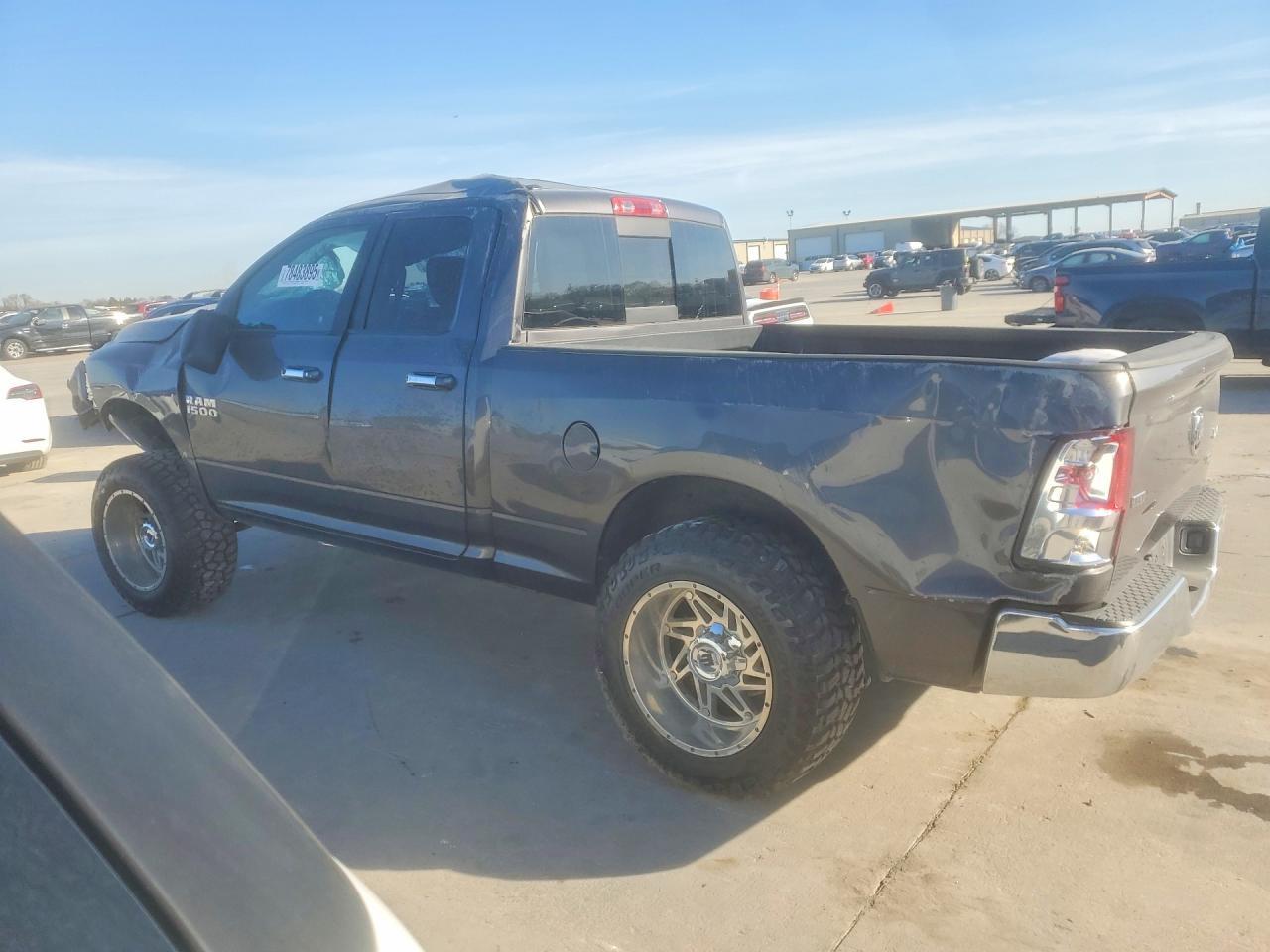 2018 Dodge Ram 1500 slt
