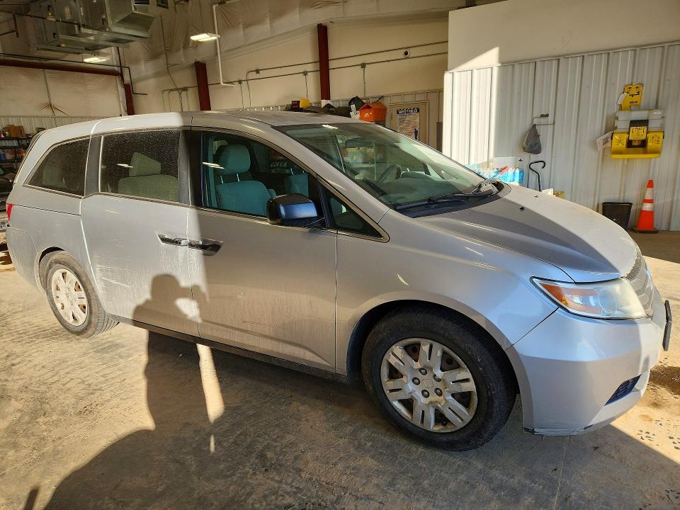 2013 Honda Odyssey lx
