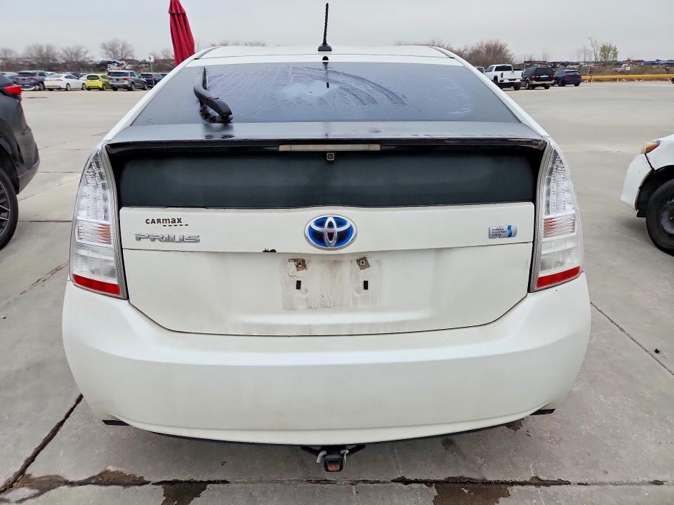 2010 Toyota Prius ii
