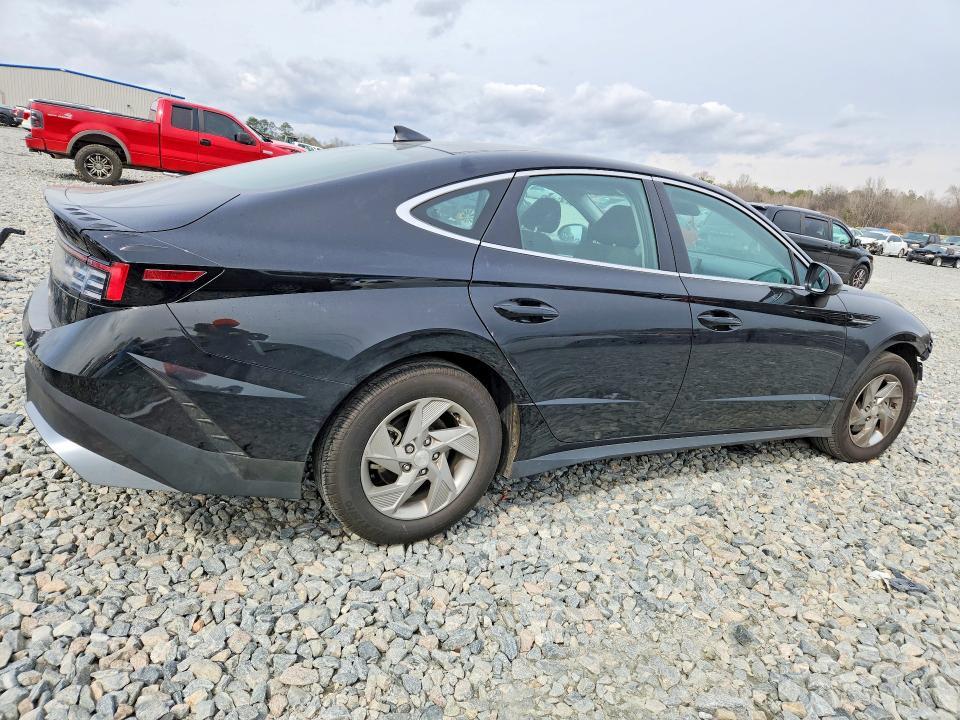 2025 Hyundai Sonata se