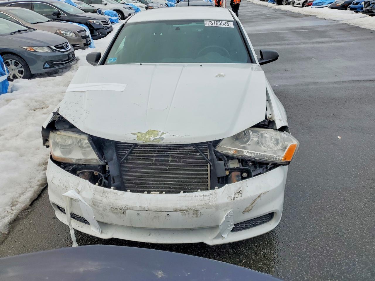 2014 Dodge Avenger se
