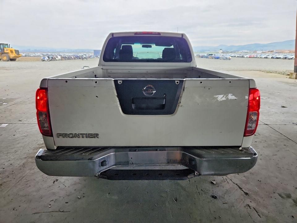 2015 Nissan Frontier s