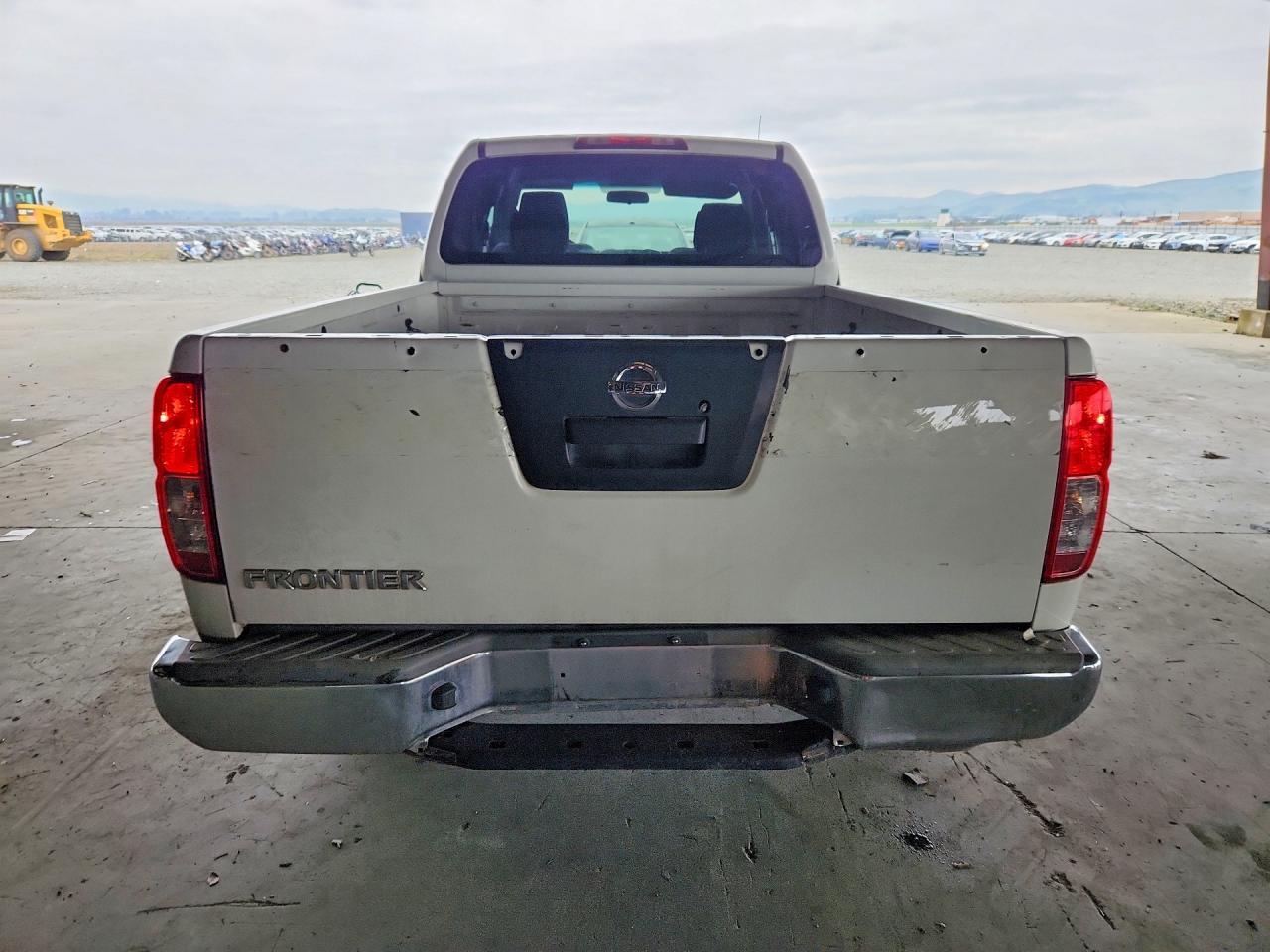 2015 Nissan Frontier S