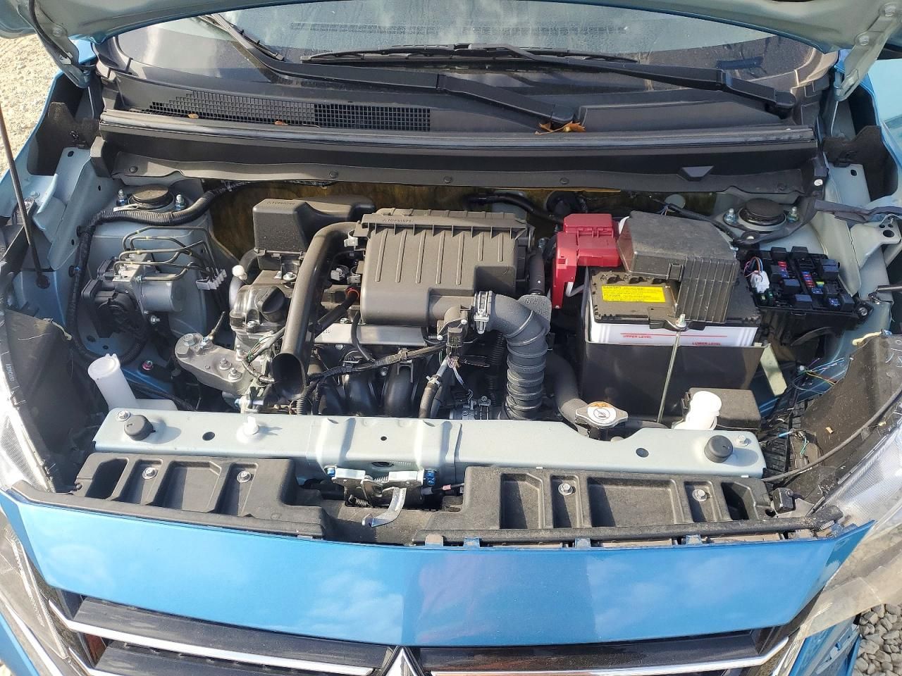 2024 Mitsubishi Mirage es