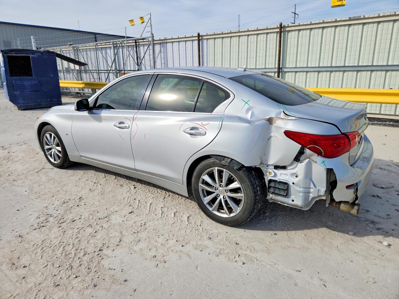 2015 Infiniti Q50 Base
