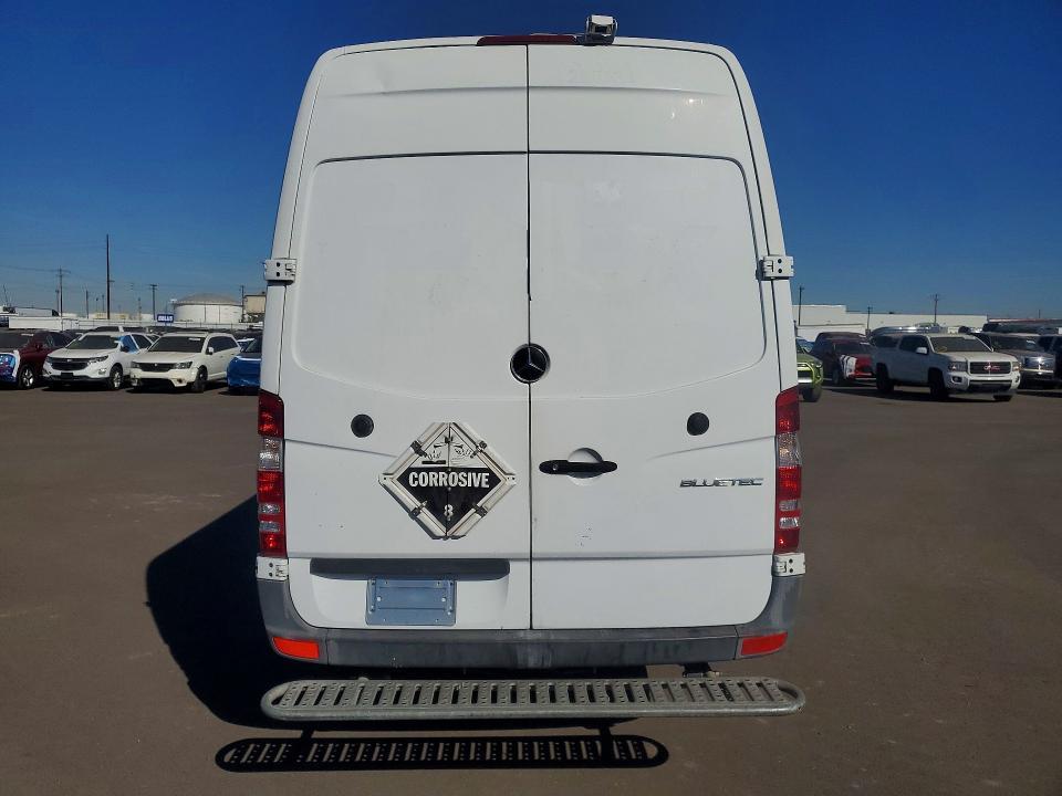2014 Mercedes-Benz 2014 Mercedes Benz Sprinter 2500 Delivery van