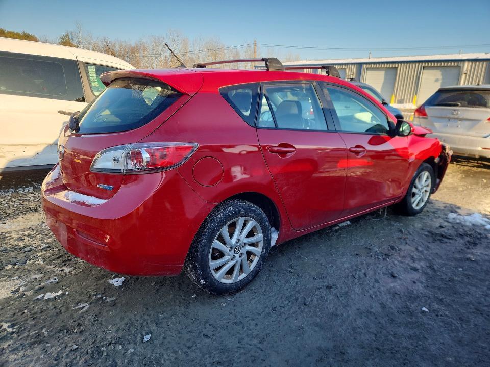 2013 Mazda 3 I