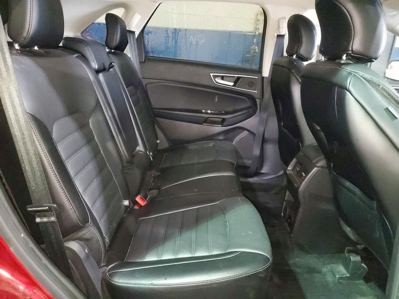 2018 Ford Edge sel