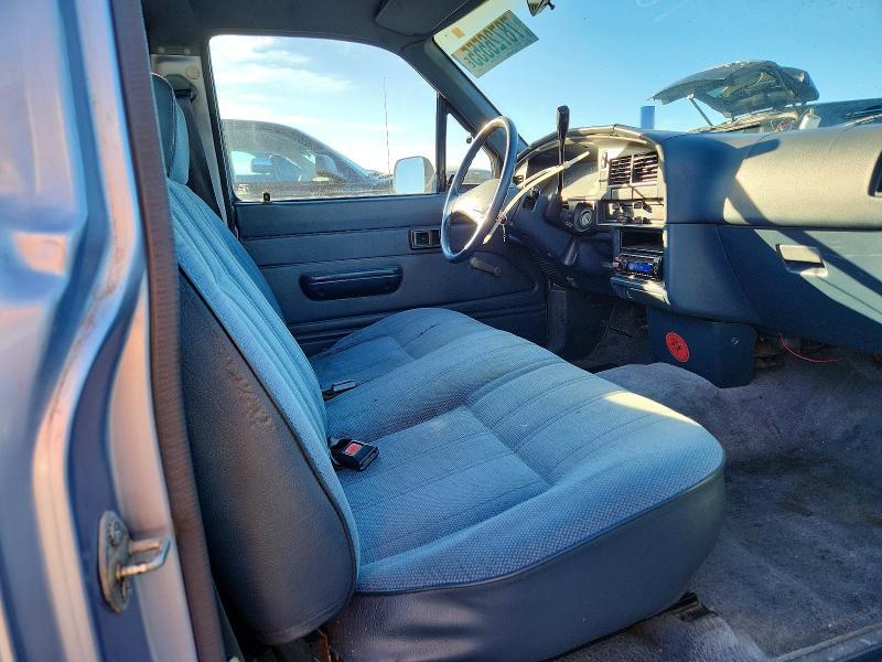 1989 Toyota Pickup Deluxe