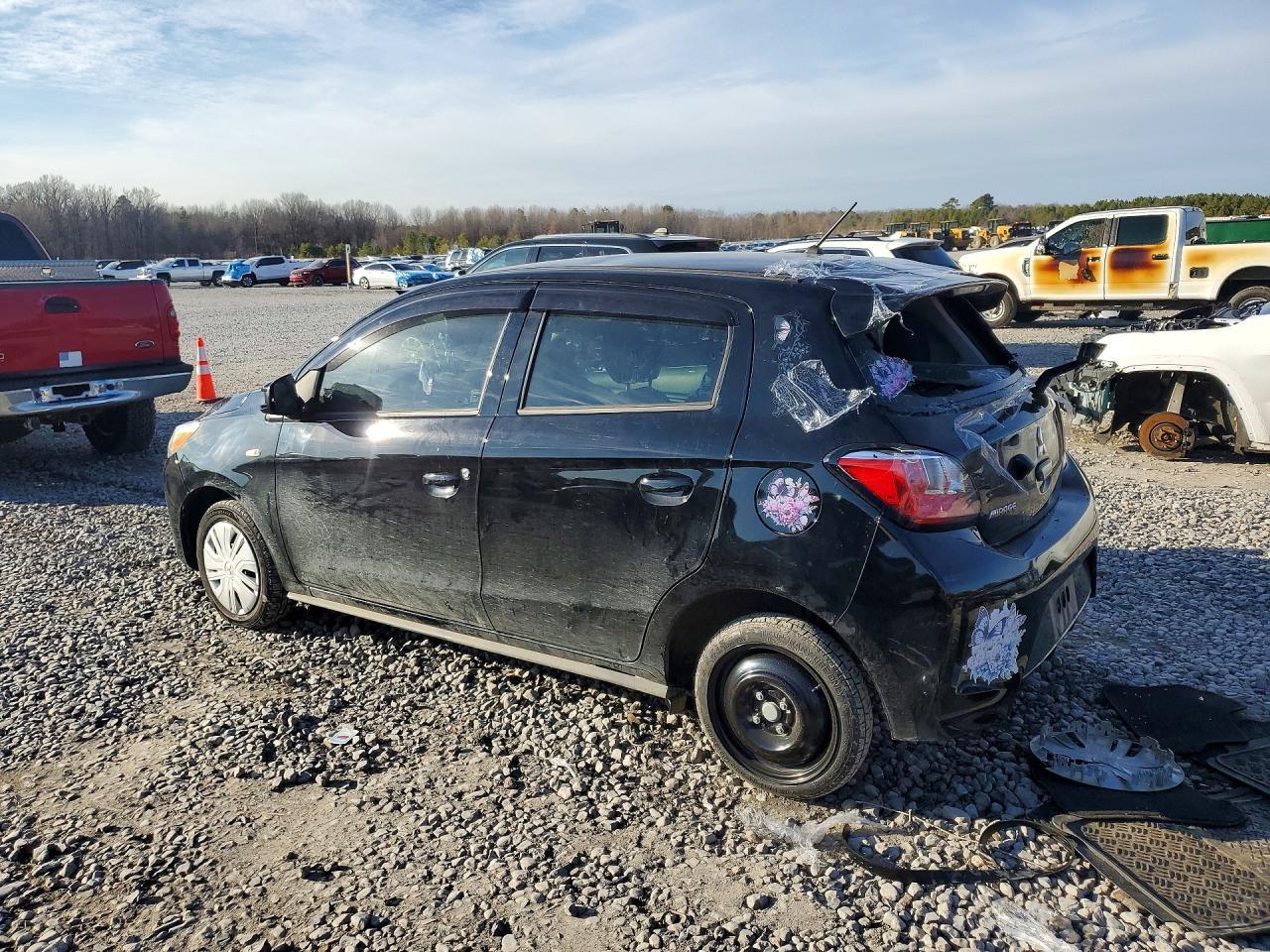 2024 Mitsubishi Mirage es