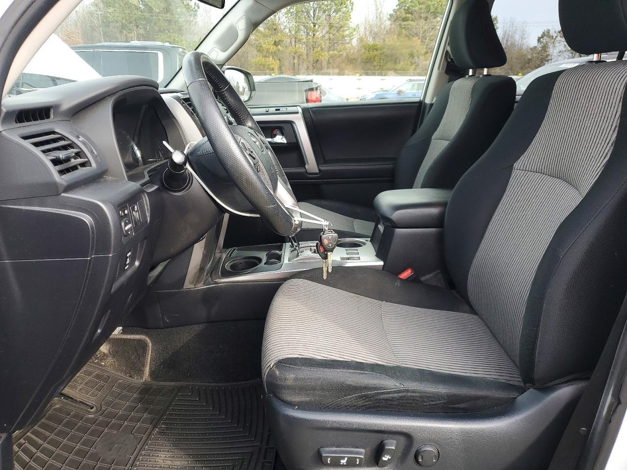 2016 Toyota 4runner SR5