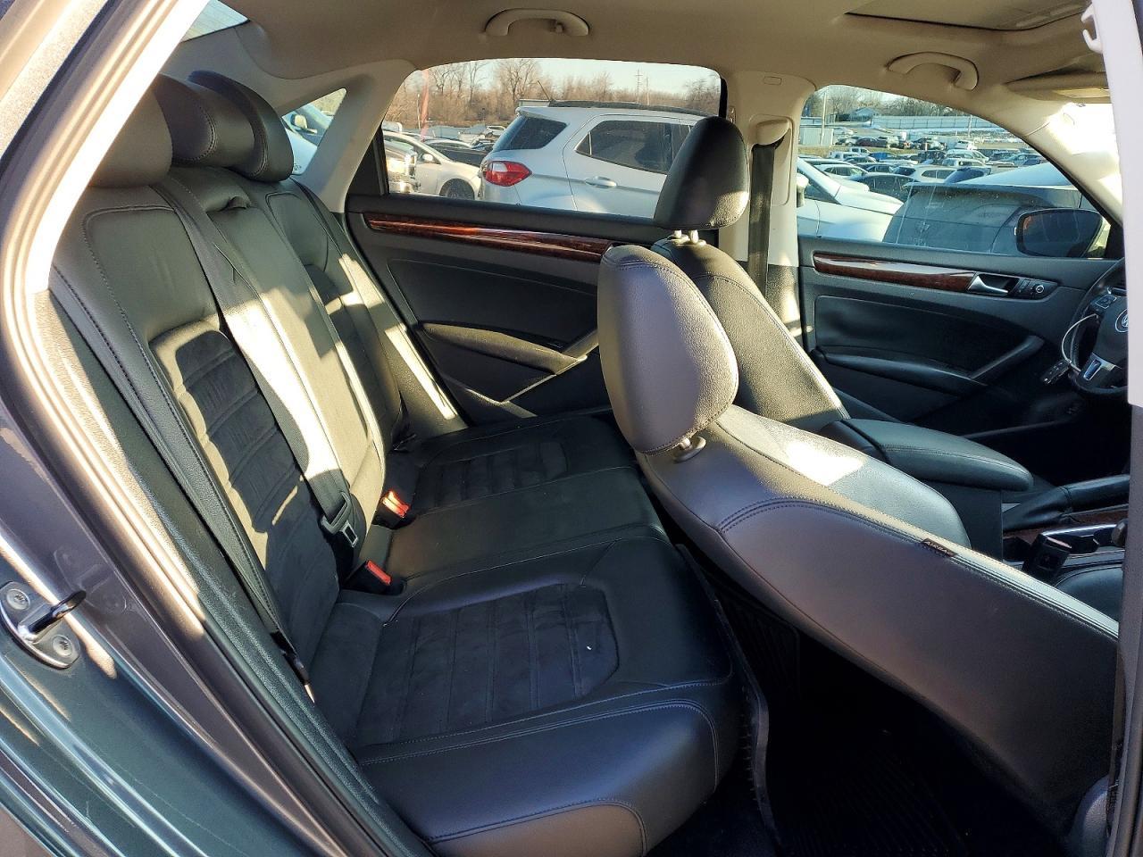2013 Volkswagen Passat sel
