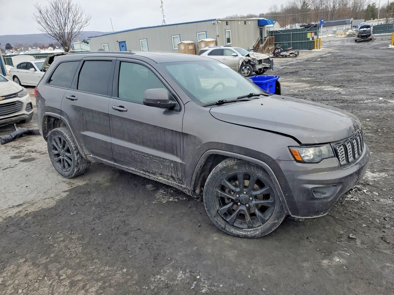 2019 Jeep Grand Cherokee Laredo