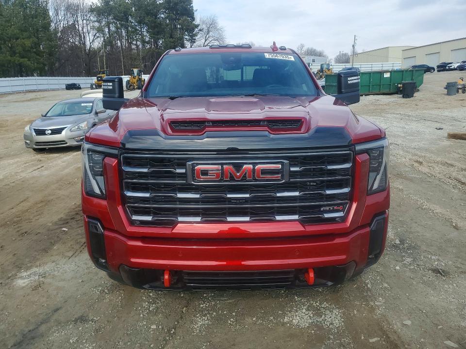 2025 GMC Sierra K2500 AT4