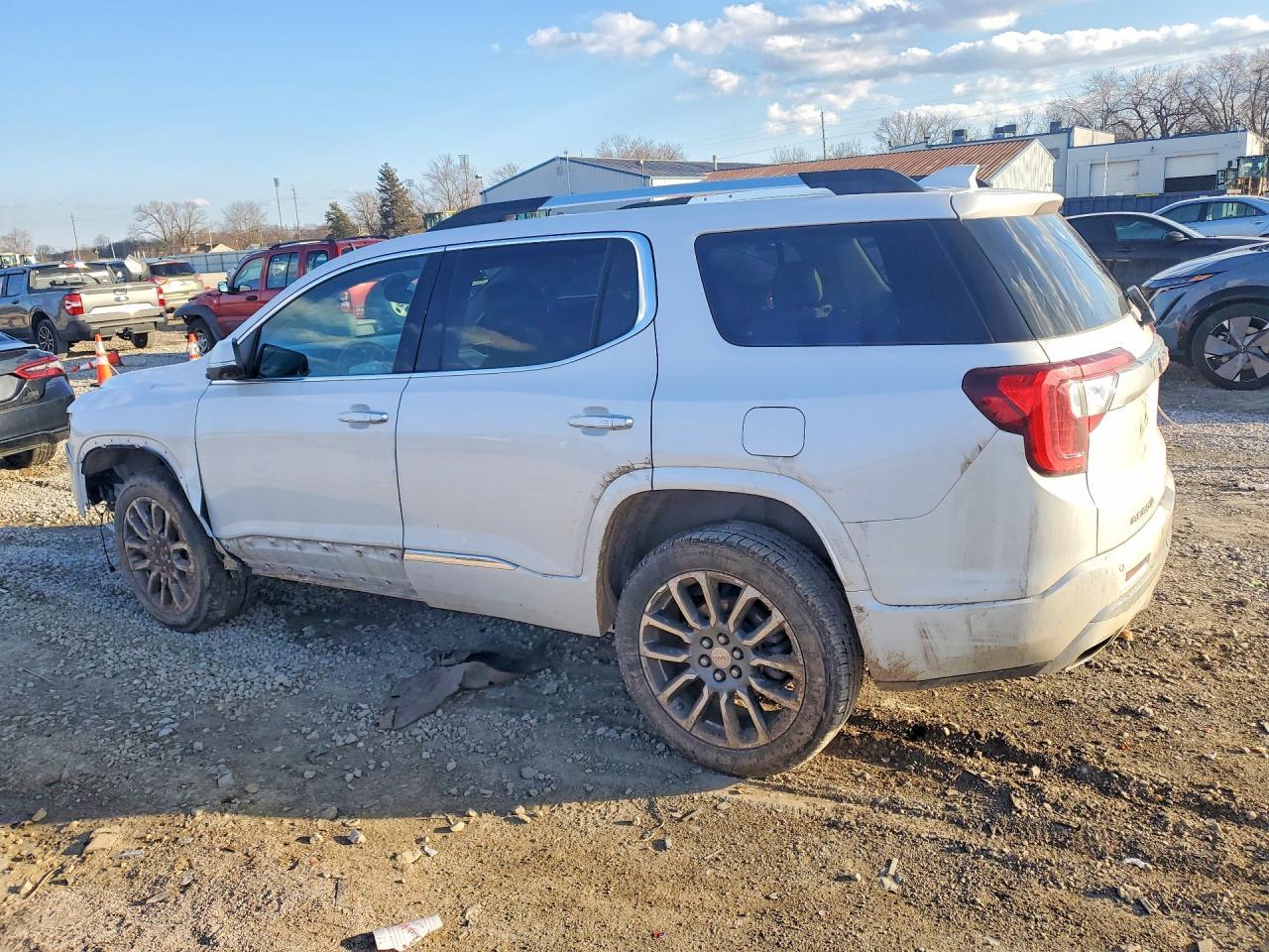 2023 GMC Acadia Denali