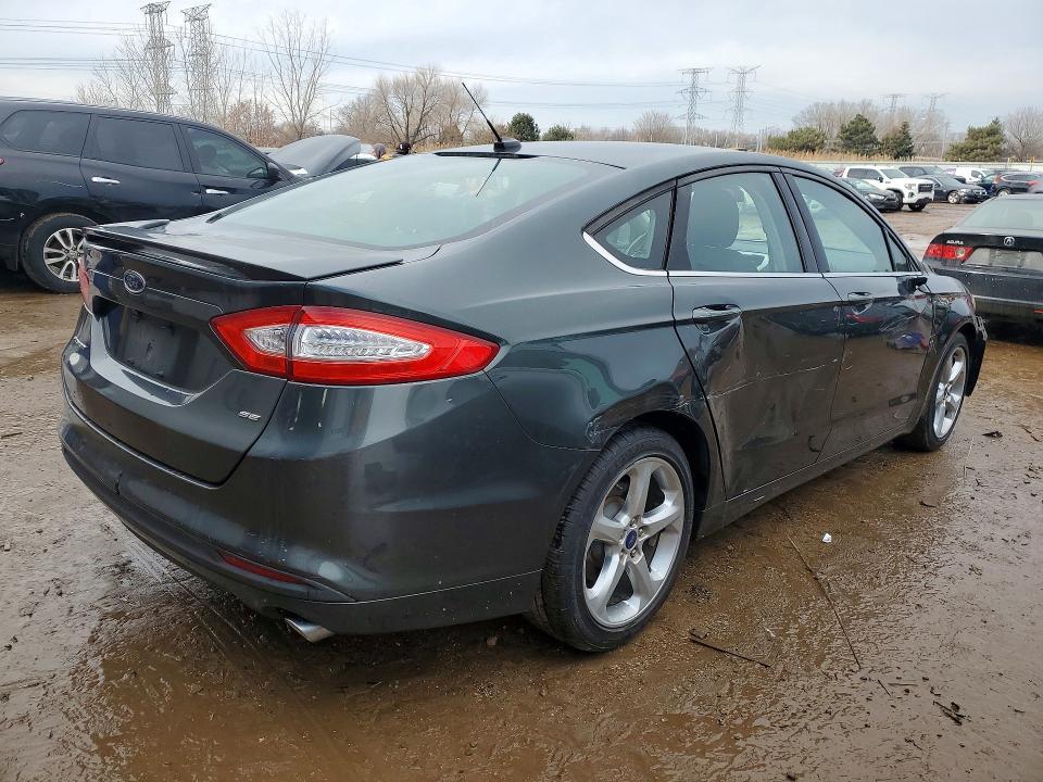 2015 Ford Fusion se