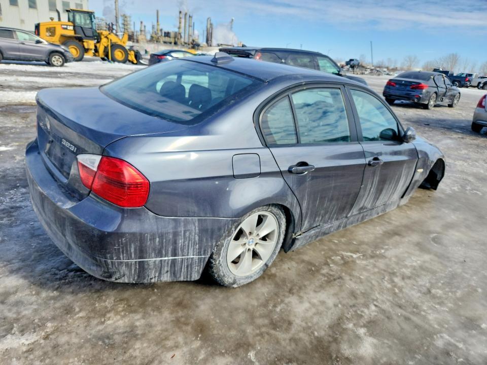 2007 BMW 323 i