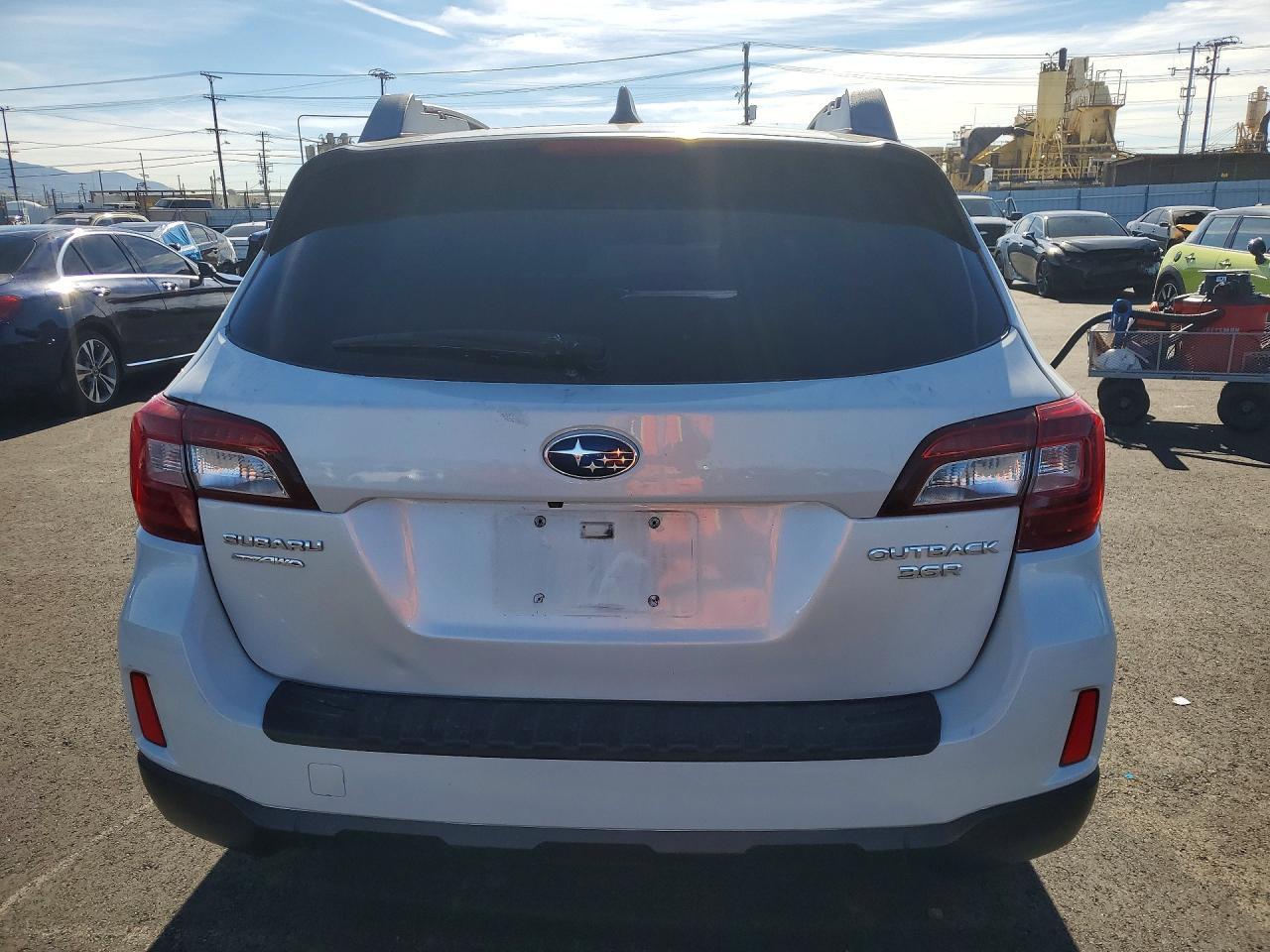 2017 Subaru Outback 2.5i Premium