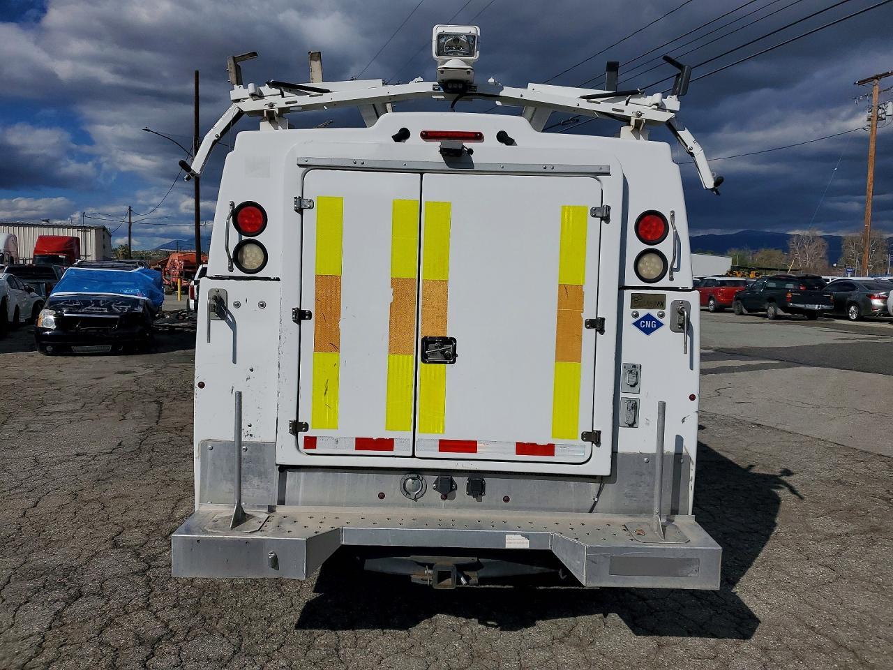 2013 Ford F350 CNG 2X4