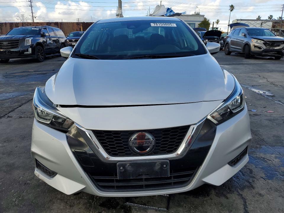 2021 Nissan Versa sv