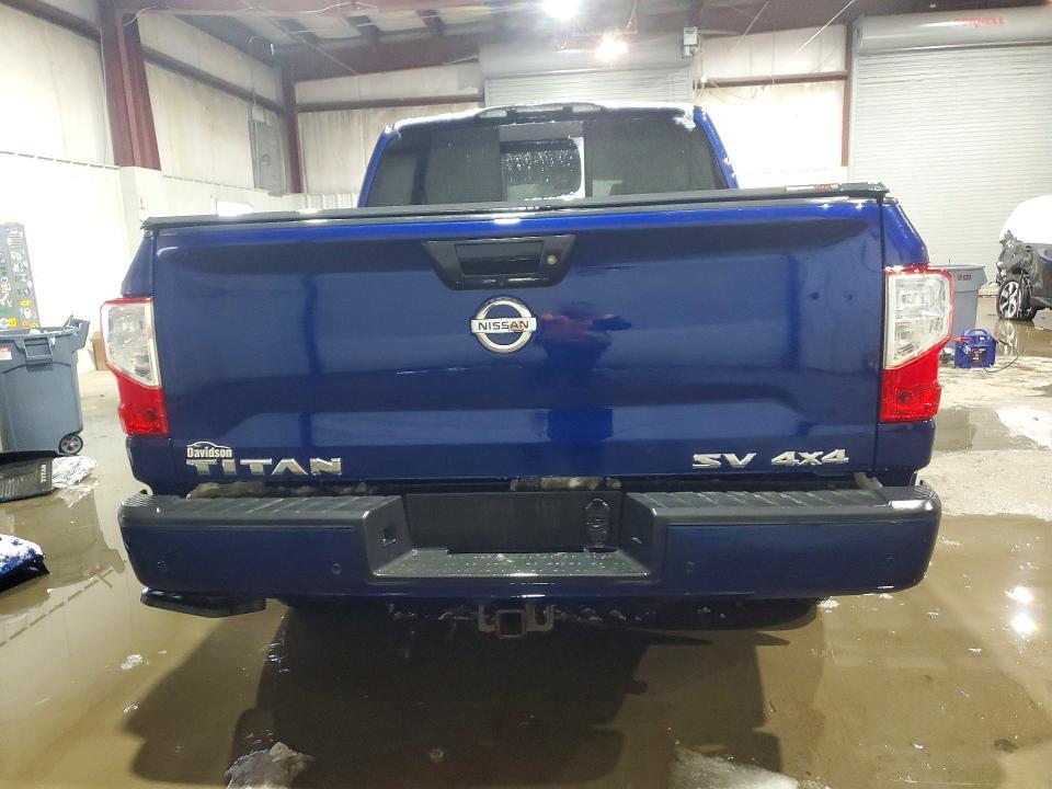 2021 Nissan Titan sv