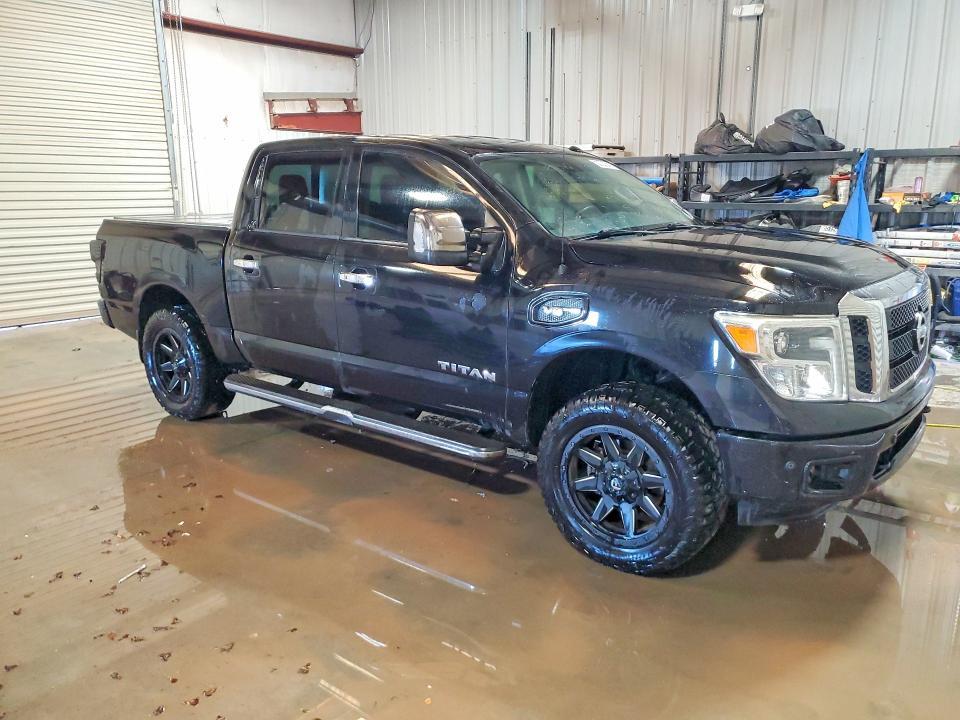 2017 Nissan Titan SL