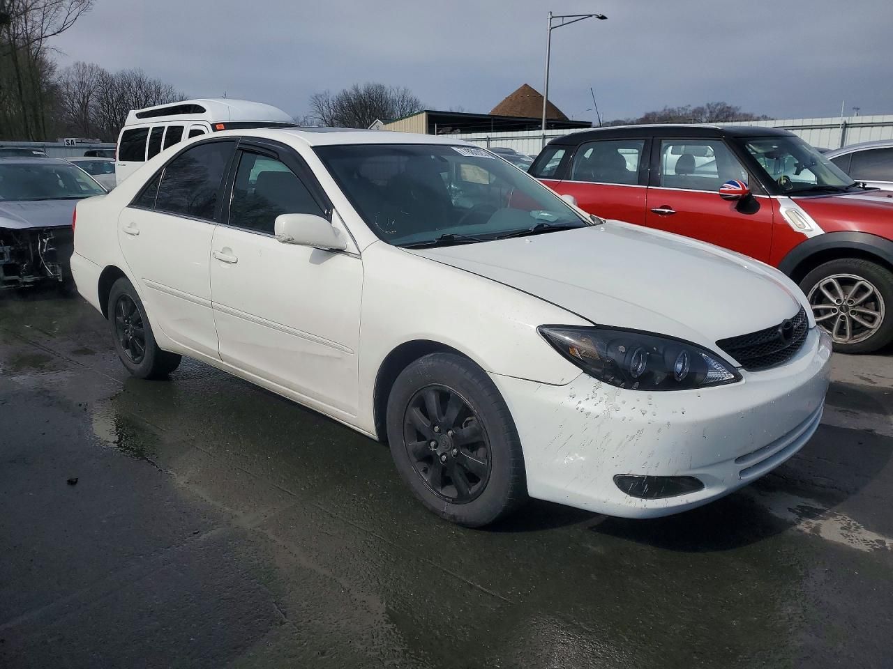 2004 Toyota Camry le