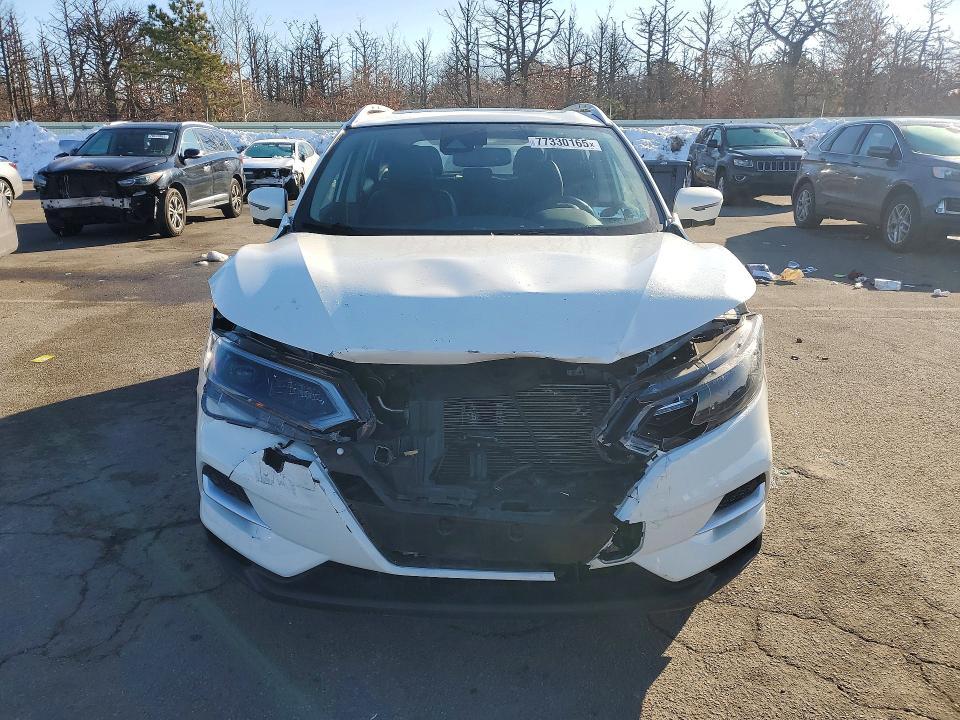 2022 Nissan Rogue Sport sl