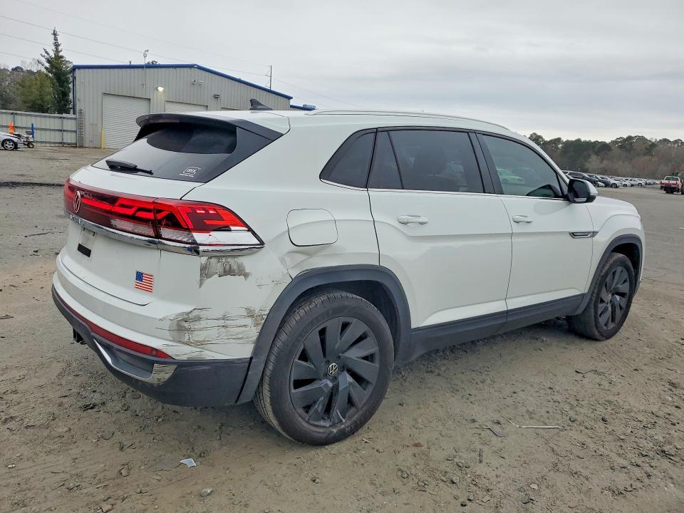 2024 Volkswagen Atlas Cross Sport se