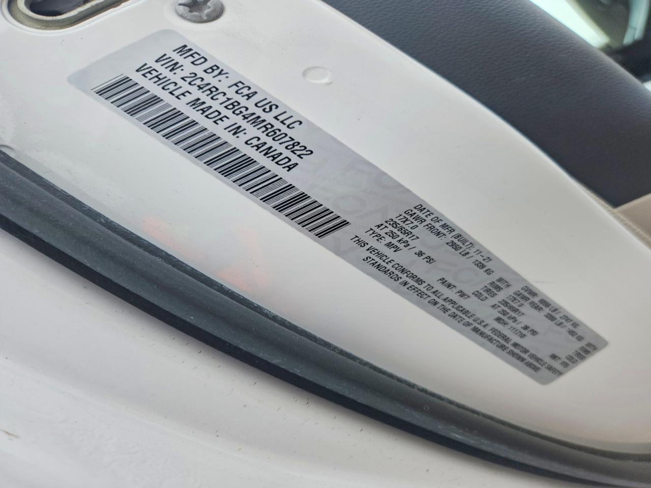 2021 Chrysler Pacifica Touring l