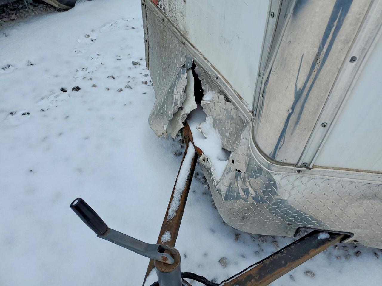 2011 Trailers 2011 King American Enclosed Cargo Trailer